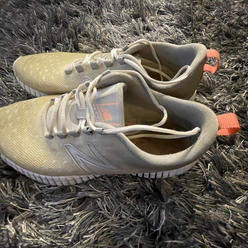 New Balance - Picture 5 of 5